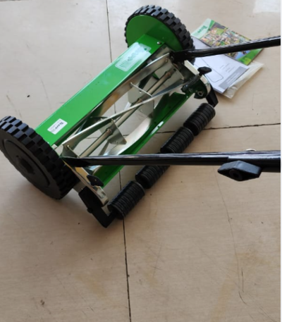 Manual Lawn Mover Trapp Brazil 4