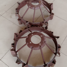 iron Weal sat For 12HP walking tractor 1