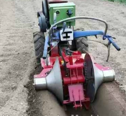 Strawberry Ditcher For 12HP walking tractor 1