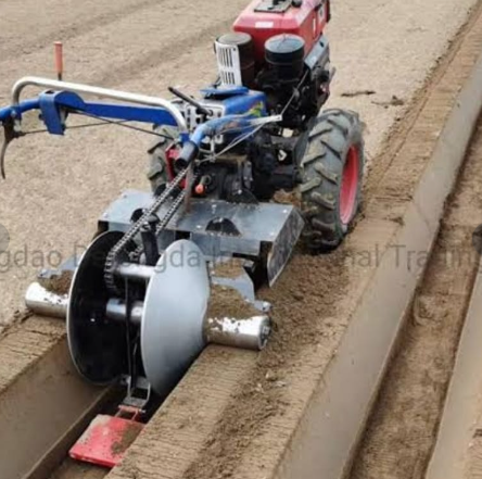 Strawberry Ditcher For 12HP walking tractor 2