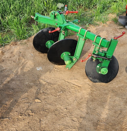 Disc plough For 12HP walking tractor 2
