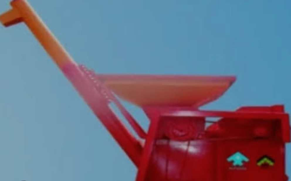 Maize Sheller Tractor Mounted With Tyers